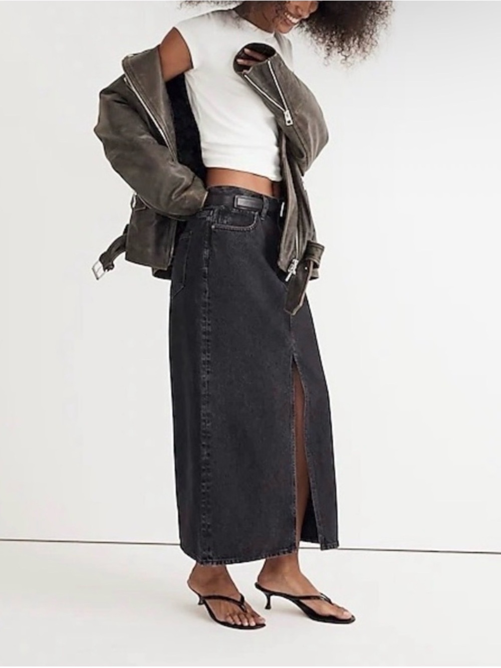 Madewell Men's Black Bootcut Jeans with Rear Slit